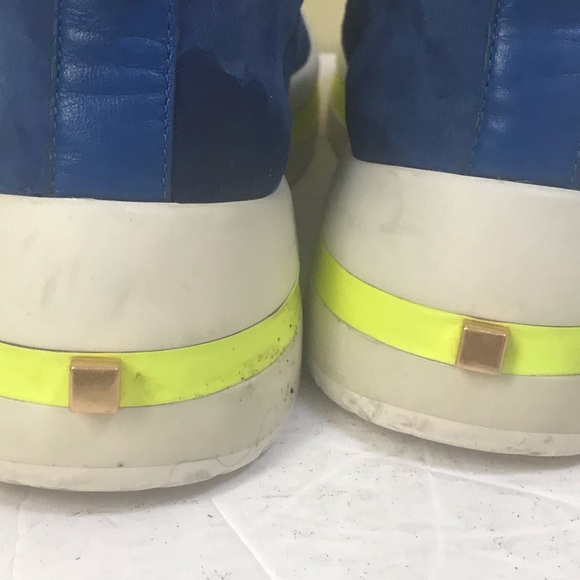 Stuart Weitzman Stretch Suede Sneakers SW 612 Shoes Comfort Coastal Unisex Flats - Picture 16 of 16